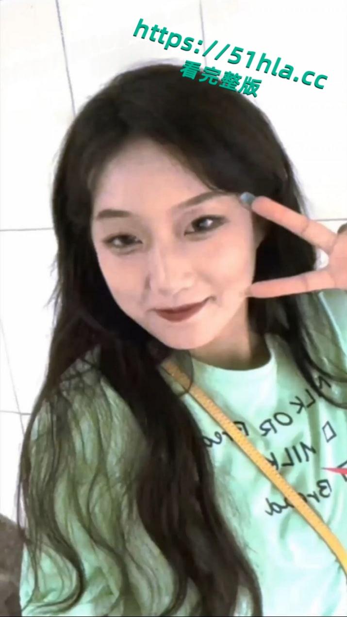 纯欲风高颜值女神露脸私拍泄密，撅臀展示猫尾肛塞，道具撑穴上演自慰下蛋精彩瞬间！-4