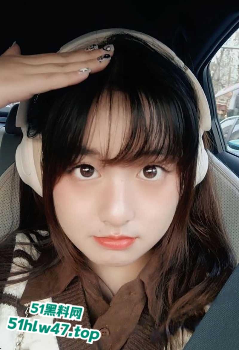 徐州医科大学【薛艺】在读麻醉学院女神,男友异地寂寞难耐竟在网上当母狗被调教。-9