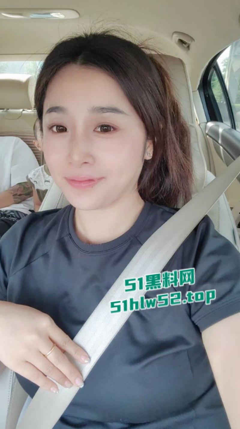 黑龙江伊春36岁化学老师【王玉萍】性欲奇强母狗,出轨老公同事酒店约炮被操出一身汗!-5