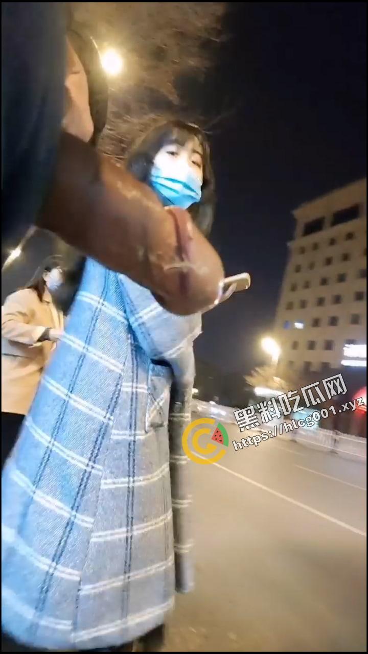 国产大变态 街射篇 速射通关达人 专门挑街头的年轻路人妹子露屌 主打一个真实 (四)-5