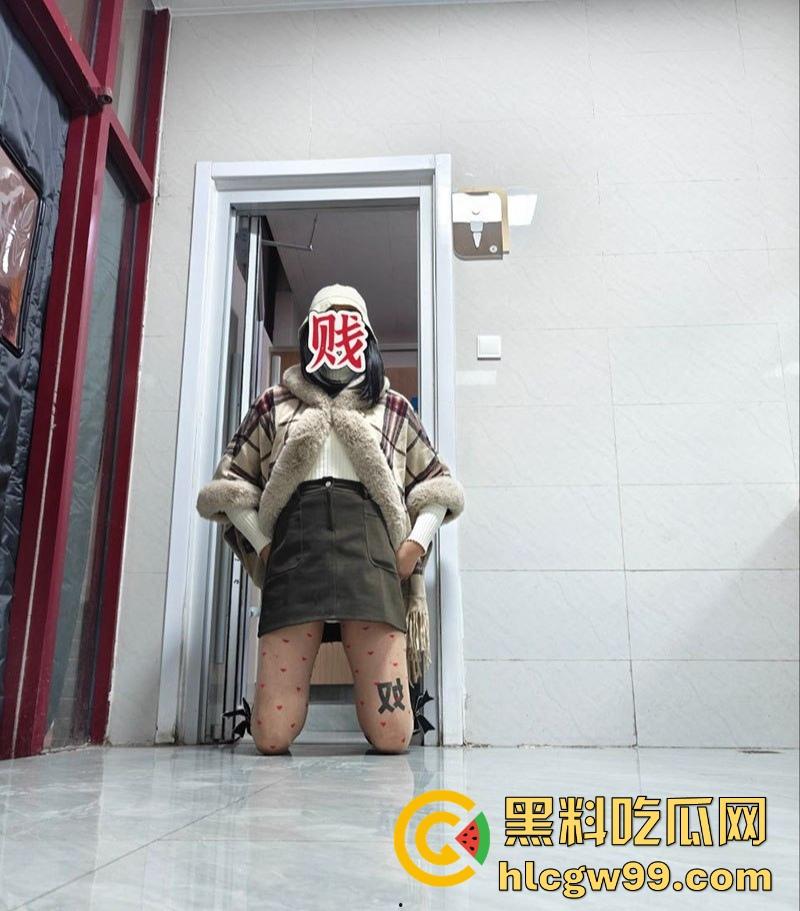 山东潍坊少妇快手网红【郑丹丹的丹】情人节约炮视频流出,姨妈期都要干,还不许炮友录像!-13