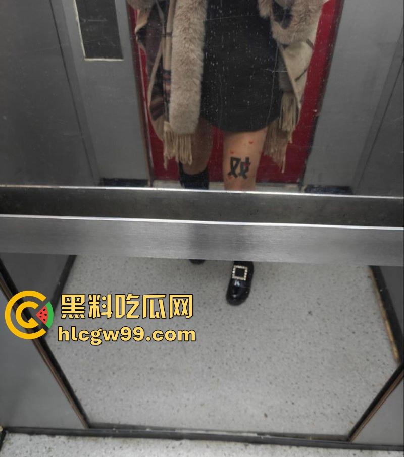 山东潍坊少妇快手网红【郑丹丹的丹】情人节约炮视频流出,姨妈期都要干,还不许炮友录像!-20