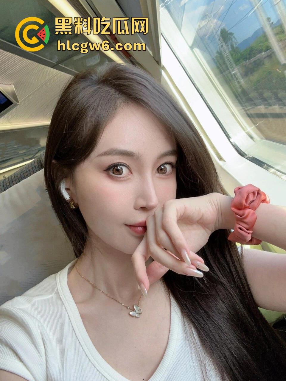 武汉『李雪 』被料友约炮开房,一边被日一边给爸打电话,大哥怒开暴力打桩模式,奶子晃得连她爸都听见了!-9