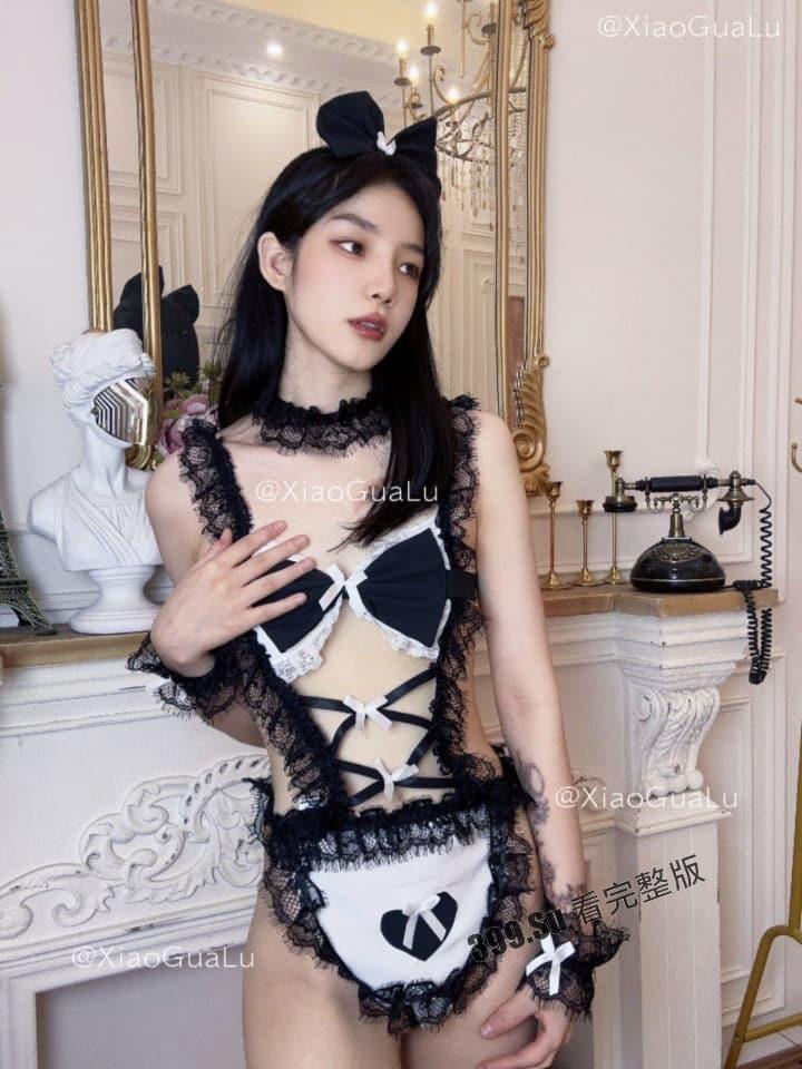 推特 极品高颜值福利姬 #瓜陆  美图和视频几乎没区别 质量属实没得说  线下过夜才1800？（精选42P+20v小合集）-19