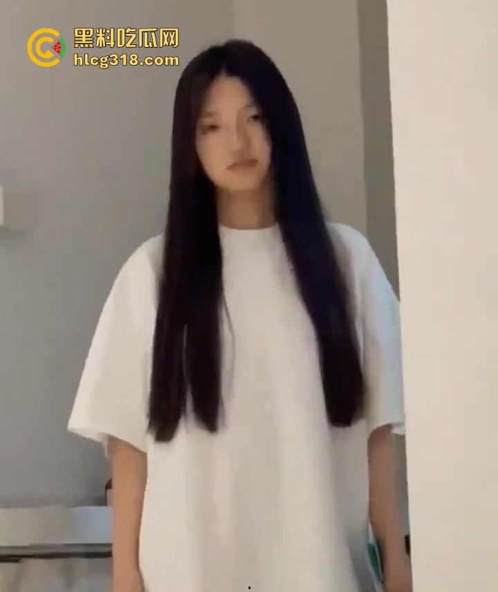 长春气质俏皮学生妹【朱雯雯】性爱视频泄密，肌肤白皙玉乳翘挺，极限打桩爆操淫叫连连！-5