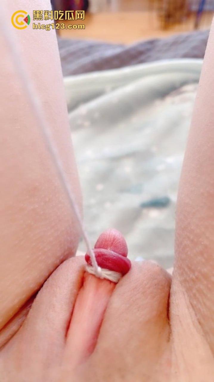 推特高颜值网红女神【狐狸小妖】极品蜜桃臀美乳大长腿迷死人!粉嫩蜜穴配逆天爆乳撸管必备!-2