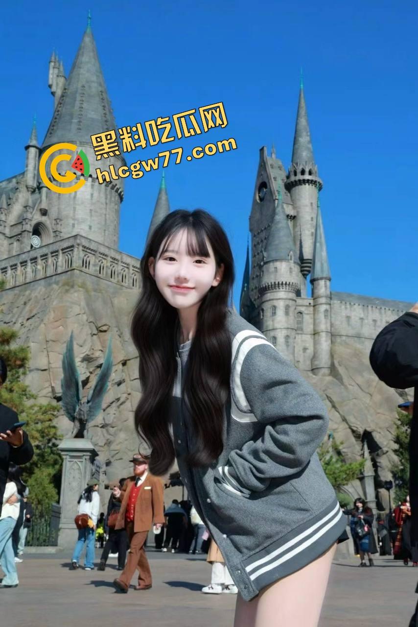 湖州城际学院『孙雪』逼嫩得一戳就喷水，像谁拧爆了矿泉水瓶，富二代的移动射精桶认证！-1