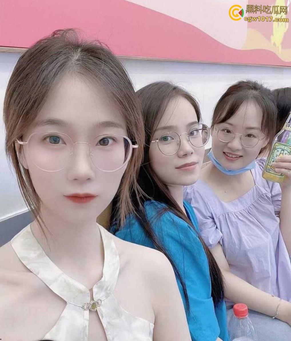 天津医科大学【陈思颖】,长相清纯反差十足,在床上是让人享受的小妖精,捆绑调教后趴在床上被无套内射 !-1