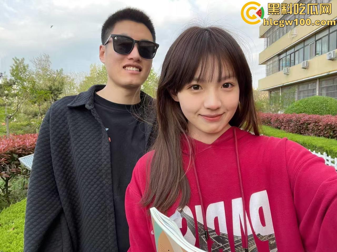 二代哥包养记录,一男配三女有钱真是好,无套后入猛操骚逼,骑脸口爆毫不心疼嘴巴都快被操肿了-4