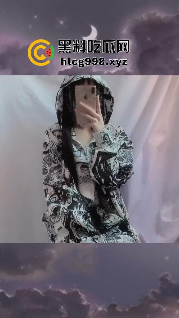 网红『可爱的江好玩』JK小萝莉栽在金主手里!换着丝袜被抠逼爆操,200万粉丝也救不了她的淫荡命运!-4