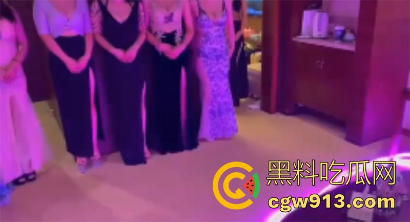 男人最爱的音乐,女技师进门前的高跟鞋声,体验有钱人会所的快乐,模特身材女技师全套服务技术一流!-2