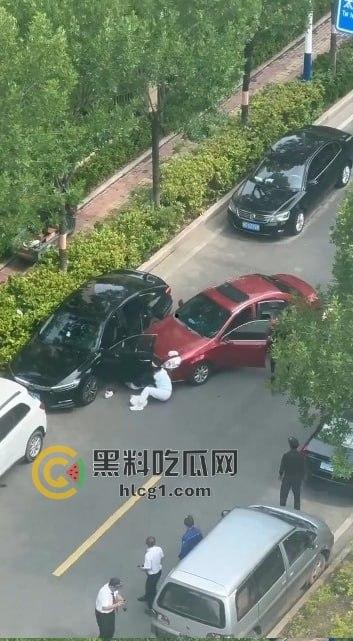 山东东营丈夫持斧砍伤妻子及两孩子后畏罪自杀,7月11日通报引发热议-2