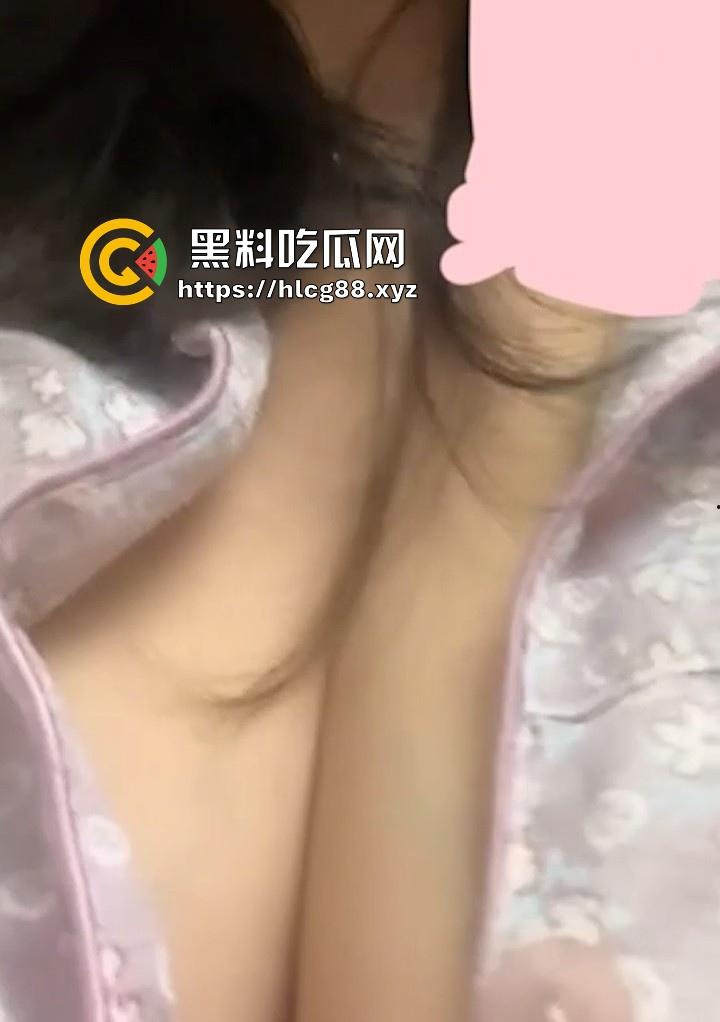 抖音网红少妇【肉肉老师】福利视频流出 体态风骚韵味十足 巨乳肥臀极具诱惑!-7