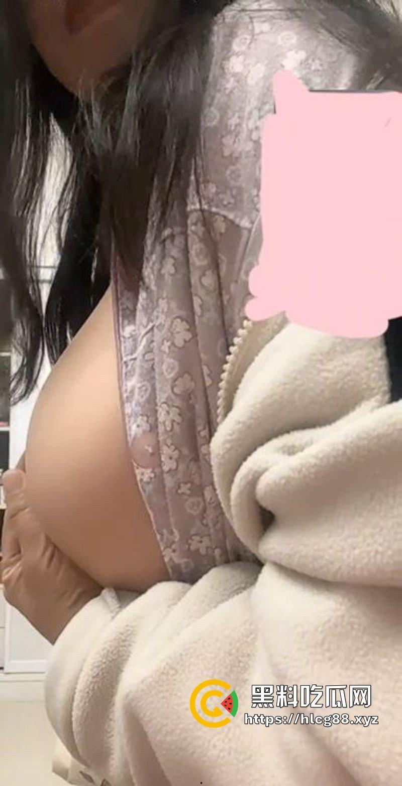 抖音网红少妇【肉肉老师】福利视频流出 体态风骚韵味十足 巨乳肥臀极具诱惑!-9