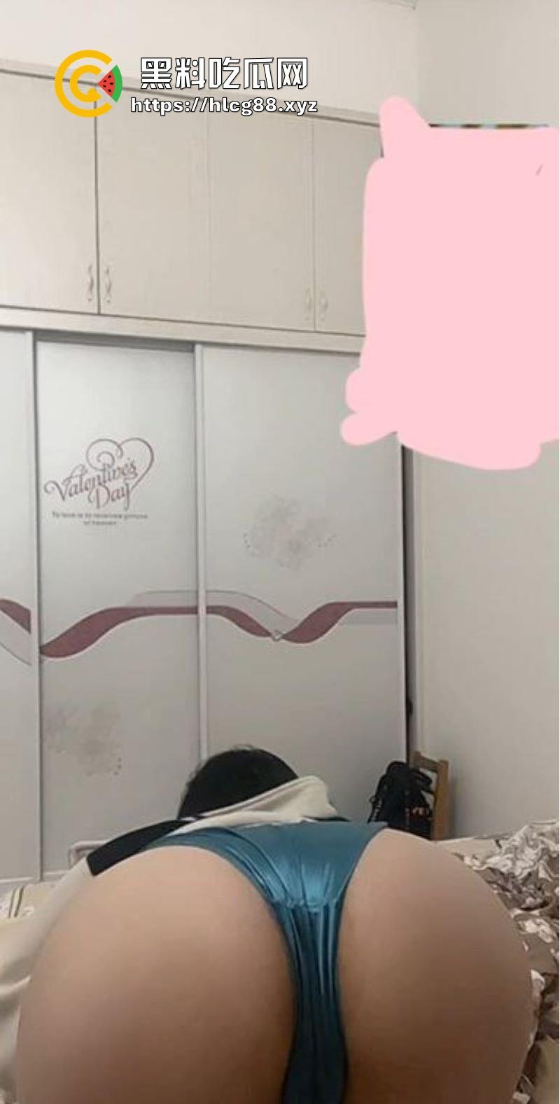 抖音网红少妇【肉肉老师】福利视频流出 体态风骚韵味十足 巨乳肥臀极具诱惑!-10