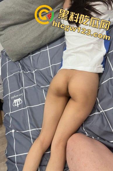 大学生偷偷违规到出租屋操B!妹子尝试第一次,娇喘上头却因约炮丢奖学金!-2