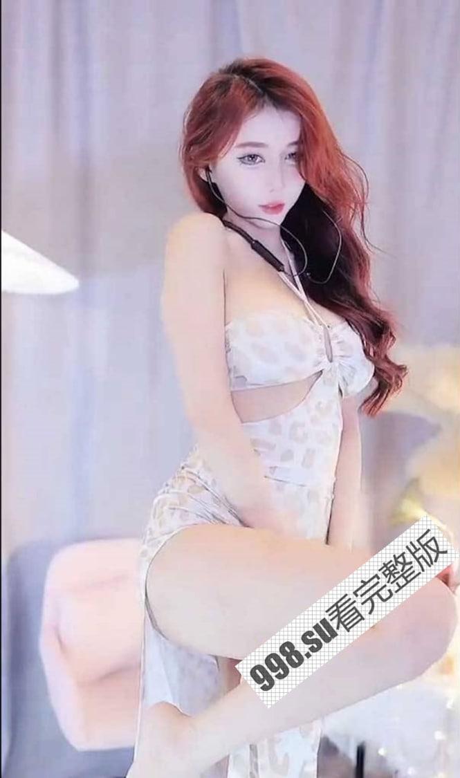 抖音 万 0 最近超火的舞蹈主播 直播间各种擦边秀身材 演绎极致诱惑 很润很无敌！-6