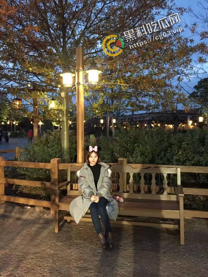 裸贷 借贷宝最新逾期 江苏苏州市 虎丘区康佳花园【张圣兰】海量生活照,裸舞,自慰,各种姿势手持身份证 视频流出-4