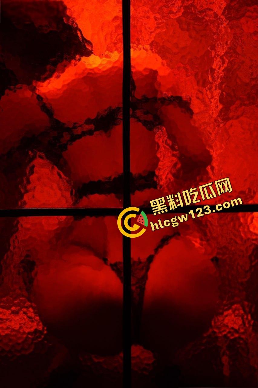 广州媚系反差婊『海海』专宠巨物型猛男大屌，17cm以下不用加微信，最爱大尺寸，口交一口吞到根！-4