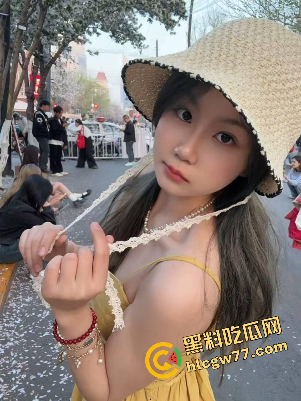 海南海口异地恋女友嘴上等男友，身下换N根，3年感情被小奶狗干穿！-4