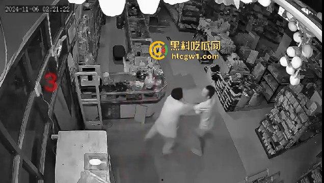 青海便利店老板被暴打10秒死亡！打人凶手已被刑拘，这下连尸检都得上！-8