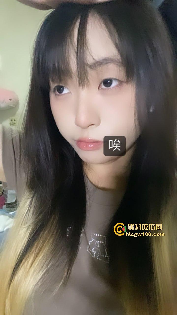 湖南大学大一学妹【李静妍】揉胸自慰挑逗文爱，清纯只是摆设 遭渣男前男友曝光不雅视频。-10