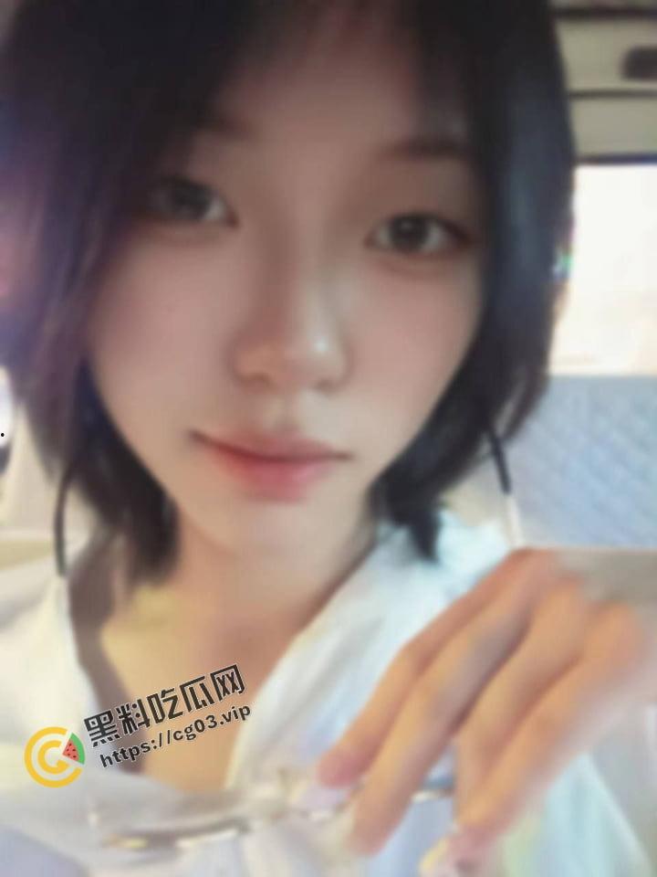 吉林外国语学院反差母狗 玉美婷 跟男友天天厮混当男友的泄欲工具，最后被甩还遭曝光-3