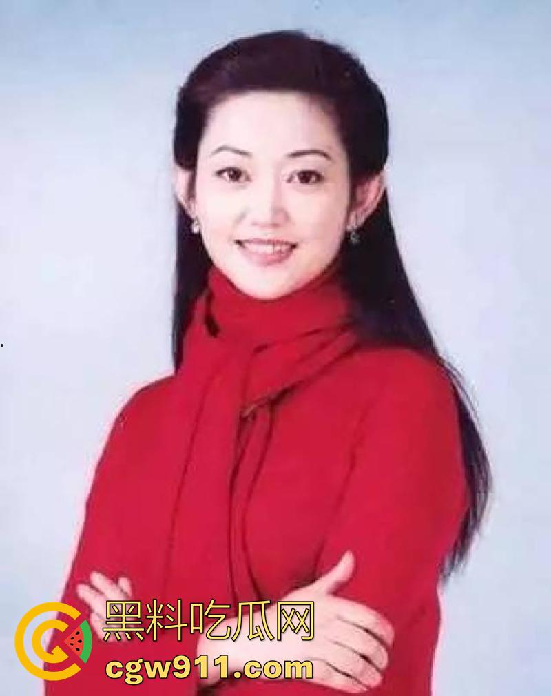 大连广电台长【王卫】，玩5p视频曝光，有著名播音员于洋，还有主持人母女，甚至还有自己师母，玩的真花花啊！-4