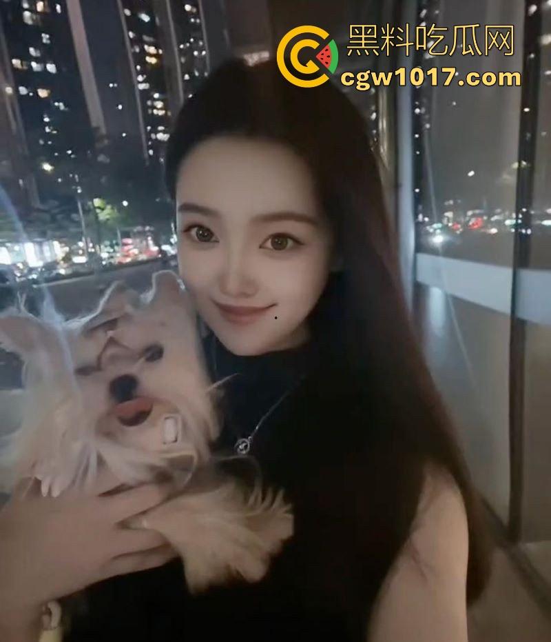 高颜值名媛朋友圈自曝酒后与已婚朋友3P狂欢，双洞齐开彻底操废，第二天竟相约继续群P，你们可玩得真开放！-20