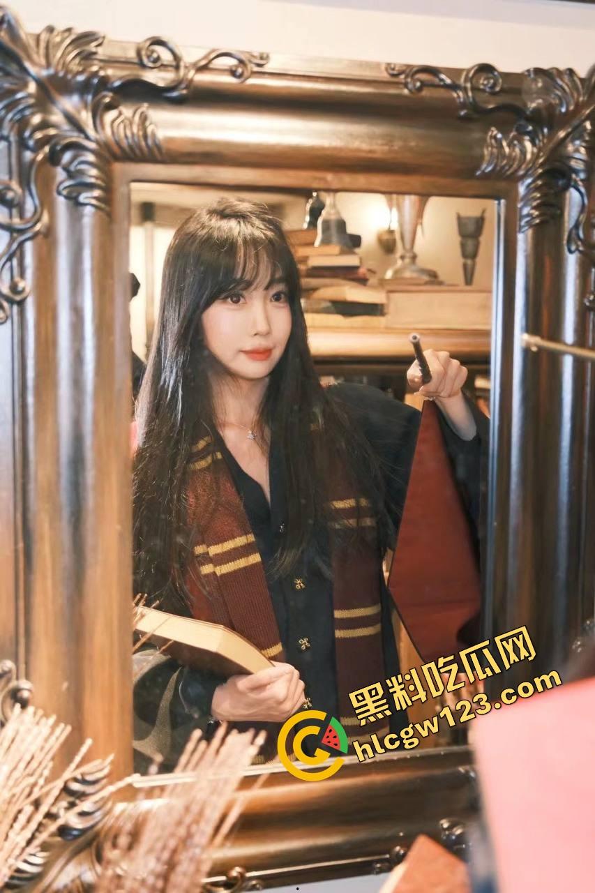 广东骚妹新招数流出，口交不加糖不带感，嘴含跳跳糖猛舔猛炸，龟头被炸成炮仗鸡炸得滋滋响！-6