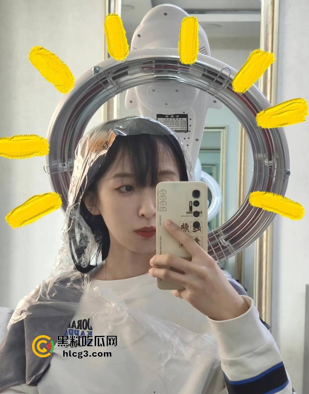 TGU材料学院硕士“LMJ”私拍曝光：COSPLAY女学霸竟然是约炮女郎！-3