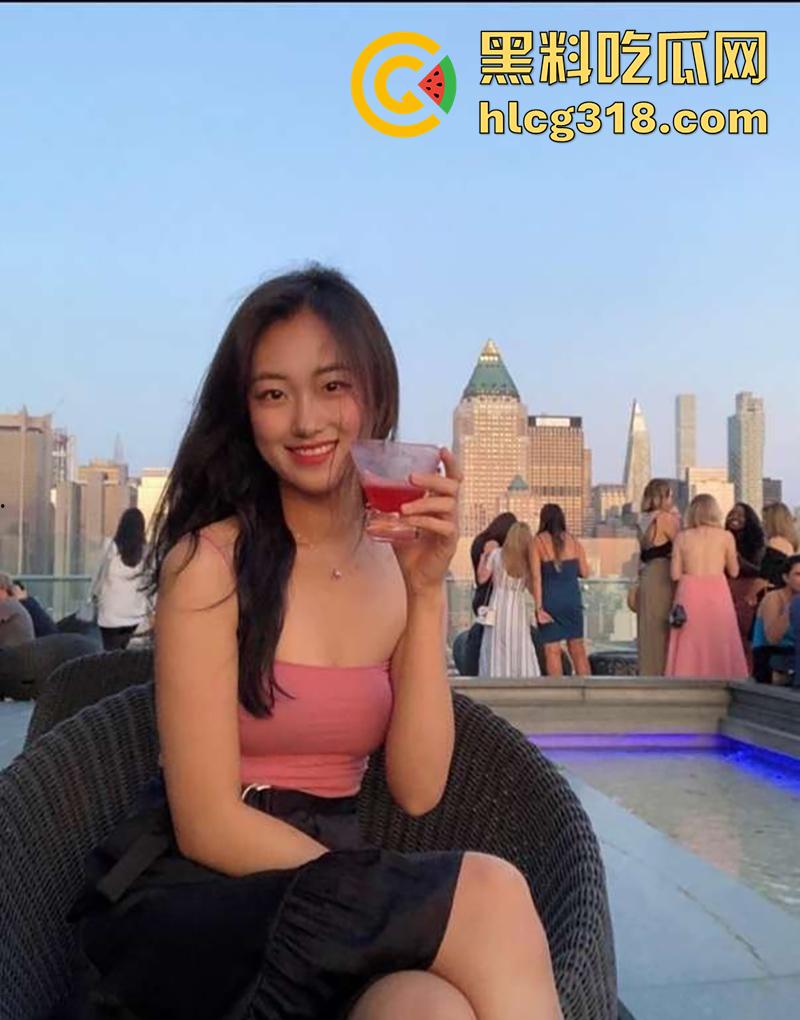 亚裔留学生母狗【Cindo】，操遍了北半球的媚黑骚逼，出轨后不停约炮，被22厘米屌王一步到胃！-2