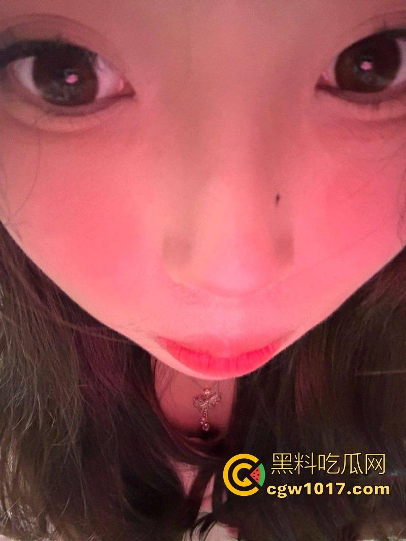 湖南师范大学微胖学姐【张星语】裸聊视频曝光，甜美脸蛋逆天豪乳白嫩诱人，纤手扣穴自慰白浆流淌！-7