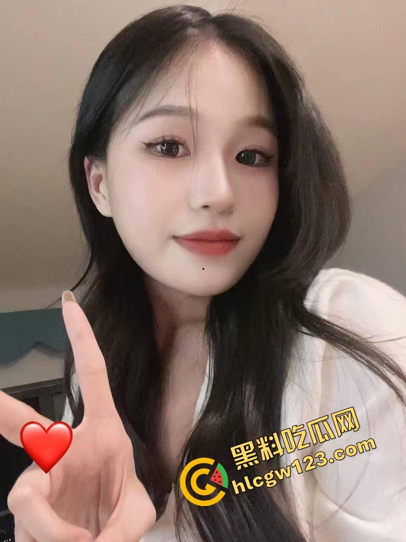 拳交女王【赵琳】开逼打鸡蛋，搅拌搅到逼喷浆！逼大如碗啥都能塞，鸡蛋打进去还能再抠着搅三圈！-5