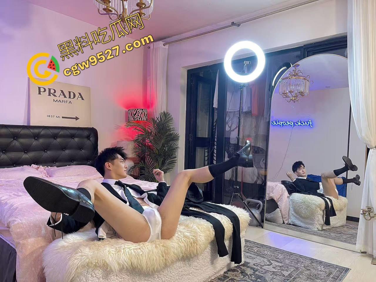 北京GAY圈大佬威哥遭主人调教，夹着精液办婚礼，婚后下药将老婆迷晕送给主人无套内射，这操作颠覆你的三观-8