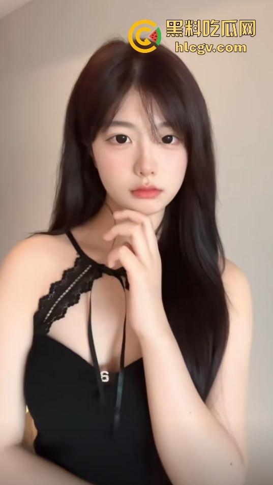 抖音48万粉丝女网红『呼小叫』成电子飞机杯?直播天天等火箭等不到,粉丝来捣一管射完就走!-10