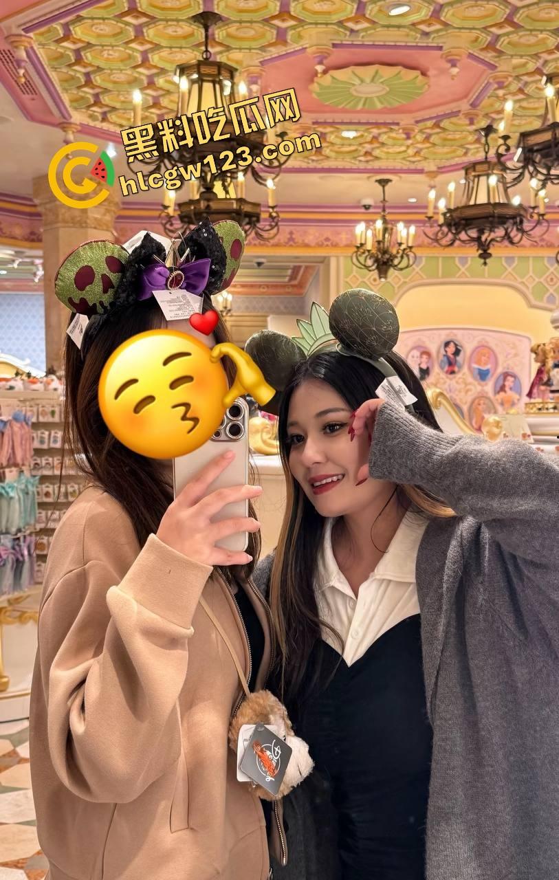 北京绿帽夫妻人妻全程被猛操还狂喊老公对不起我被人干了，浪到跪着夹屌求中出，逼根本停不下来！-3