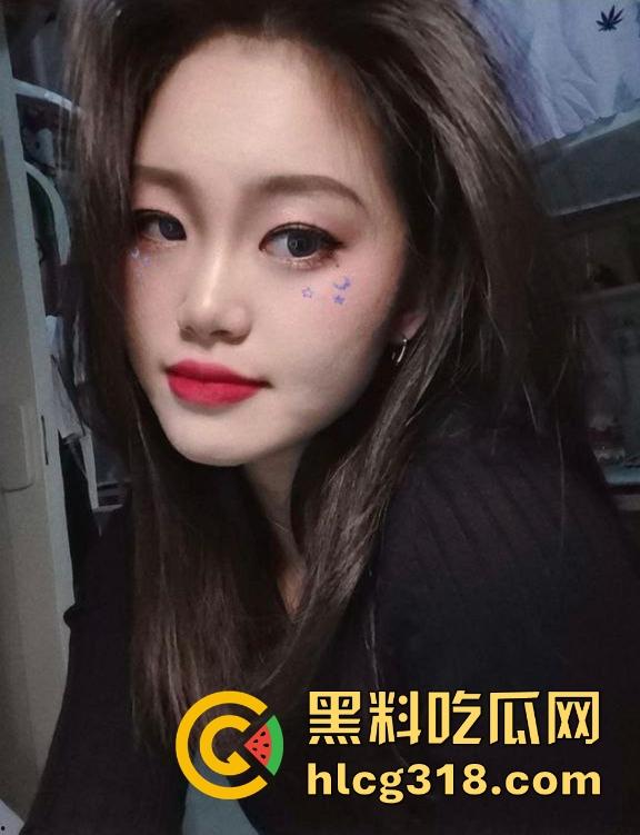 兴隆大厦女销售勾搭客户私密视频泄露！黑丝后入扭臀骚舞挑逗内射 不愧是销冠！-8