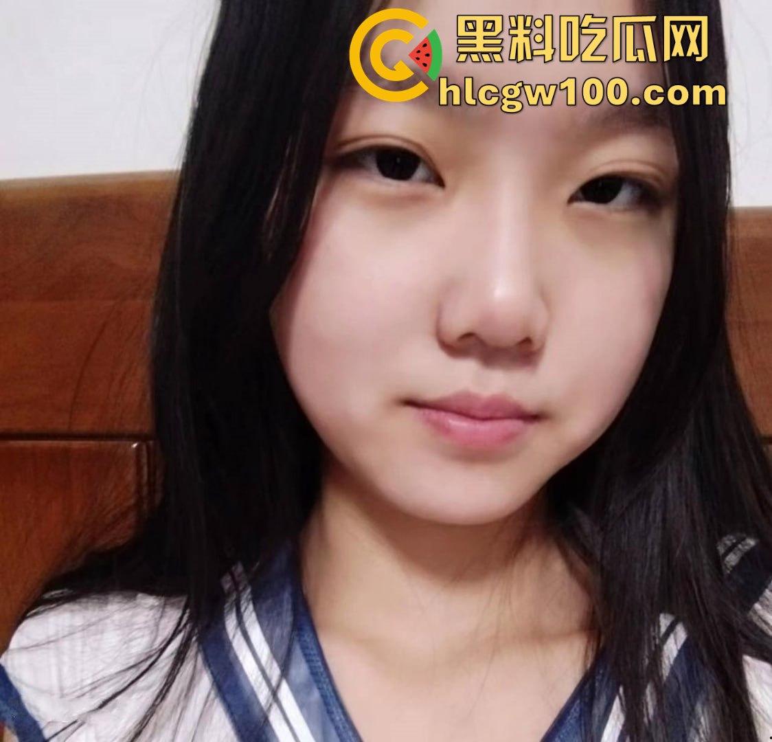 河北四眼学妹郭思彤竟然是调教界隐藏王者！JK妹子黑丝上阵，调教玩到极致，毒龙吃鸡经验老道，骚到让人头皮发麻！-1