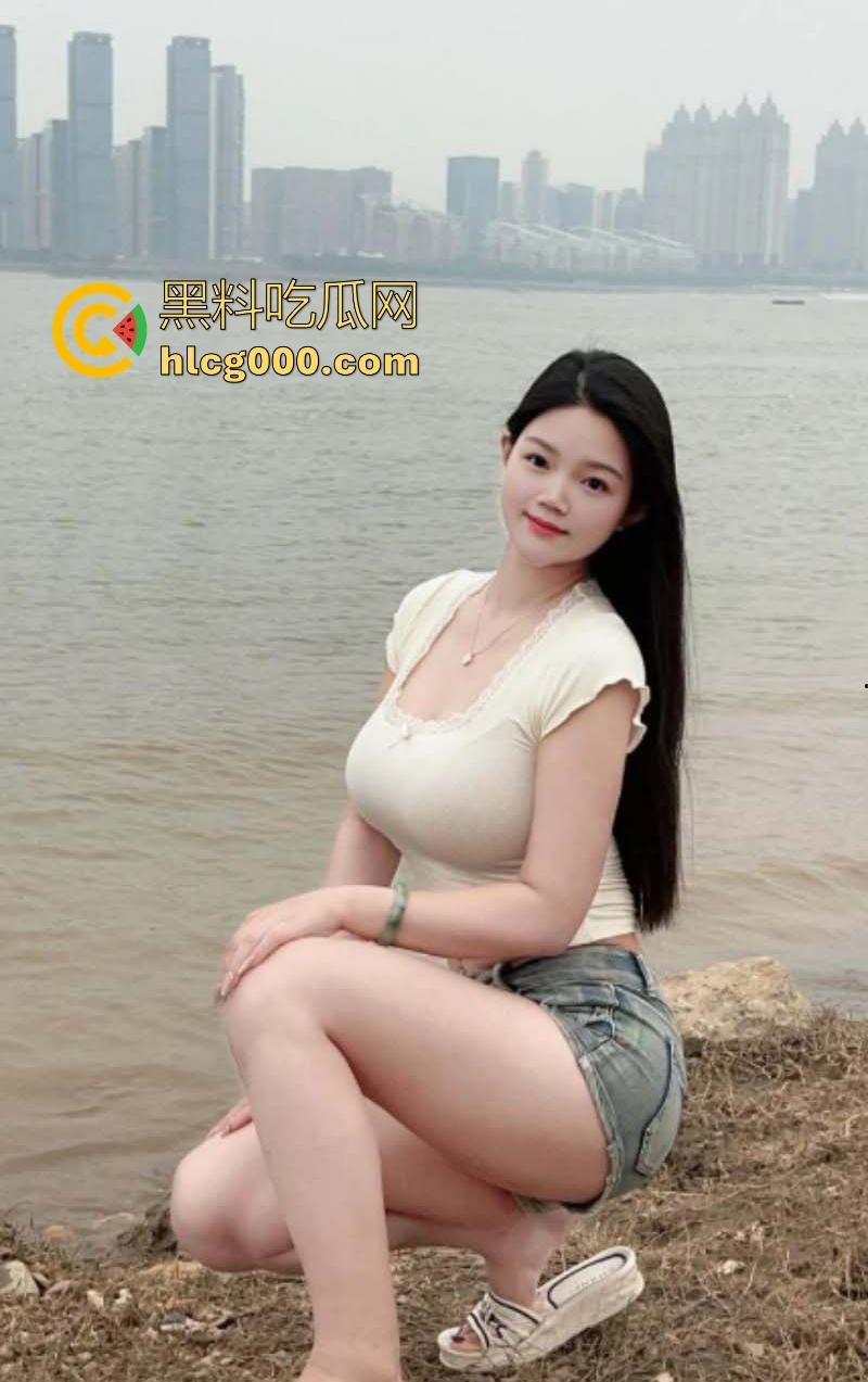 重庆微胖反差母狗【余娇娇】网上发起多人运动大挑战，以一敌多前后夹击三洞齐开，爽到高潮呻吟！-2