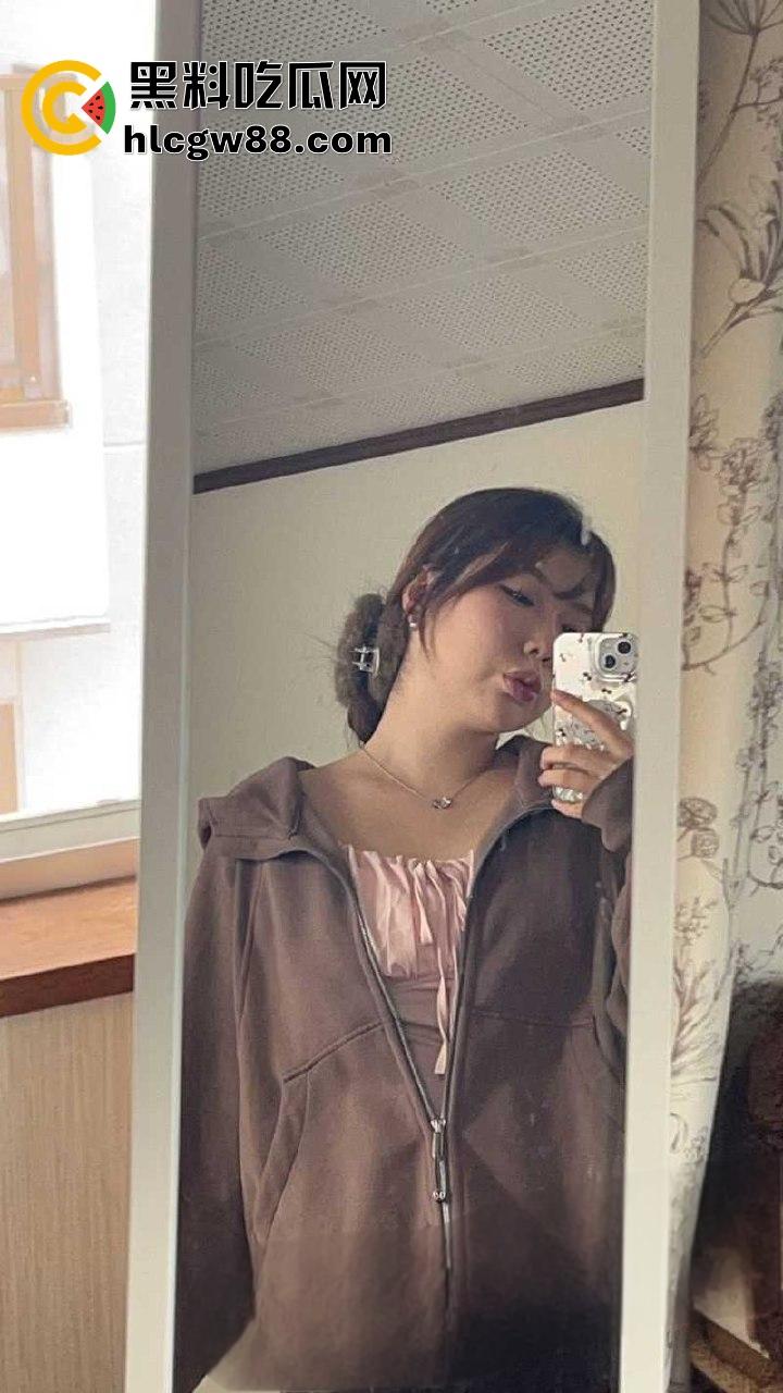 日本大阪留学生【朱淑慧】出轨丑闻炸裂留学圈，大奶母狗主动求肛塞爆操，逼一天不干就痒！-2