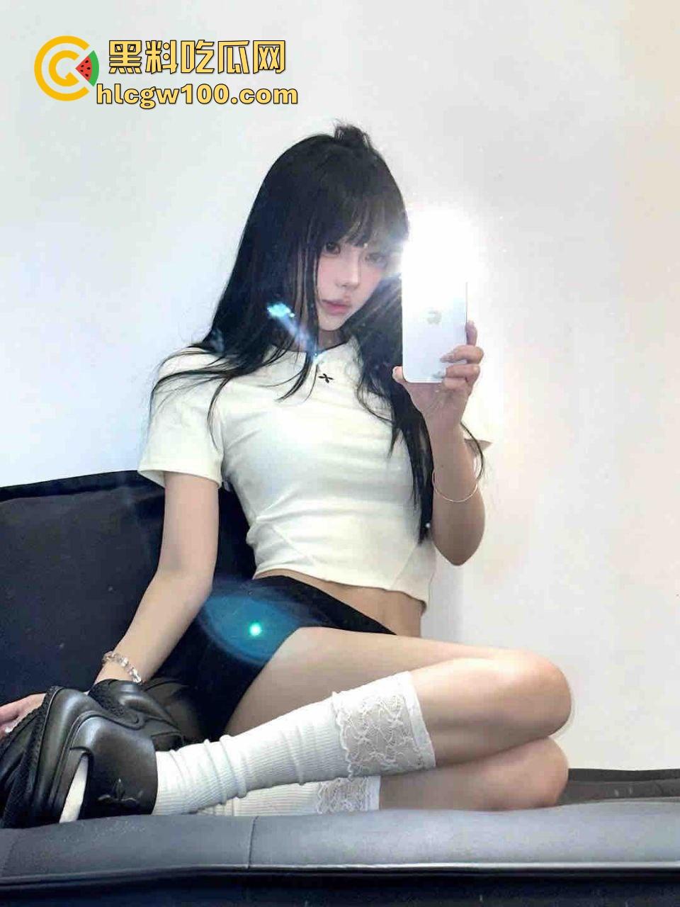 得知女友有艾，男孩自愿一起感染，感情深到不怕死，但分手建议直接带走对方，这爱情简直地狱模式！-1