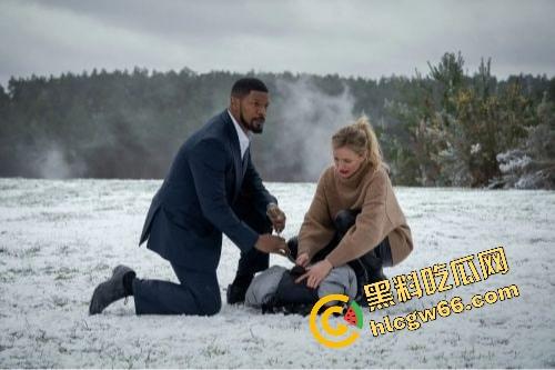 2025最新动作猛片《重返行动》震撼来袭！顶级特工夫妻重出江湖，一边打架一边撒狗粮，燃爆全场！-2