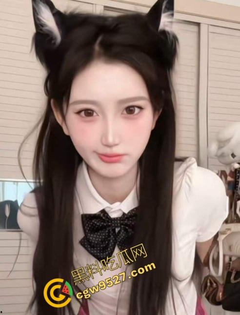 当红短剧女演员杨珊子被潜规则？酒店露脸被操，淫叫声都可射，女神变母狗，粉丝心碎一地！-3