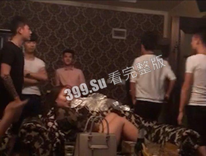 牛郎男妓篇  谁又能了解做鸭的悲哀，每天枸杞配生蚝，只要能傍上富婆，尊严又算什么！-2