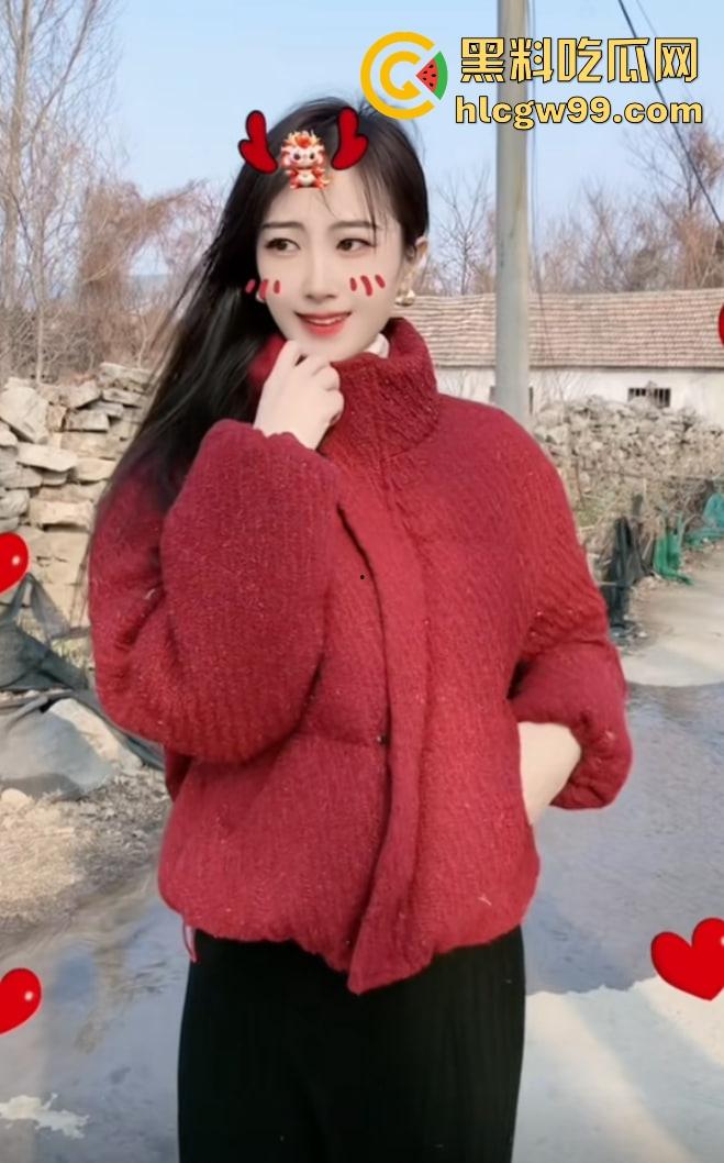 抖音主播『 小龙女』流量密码解锁，跳蛋一塞，骚逼水库瞬间泄洪，喷得满地湿哒哒，地表最强喷泉！-5