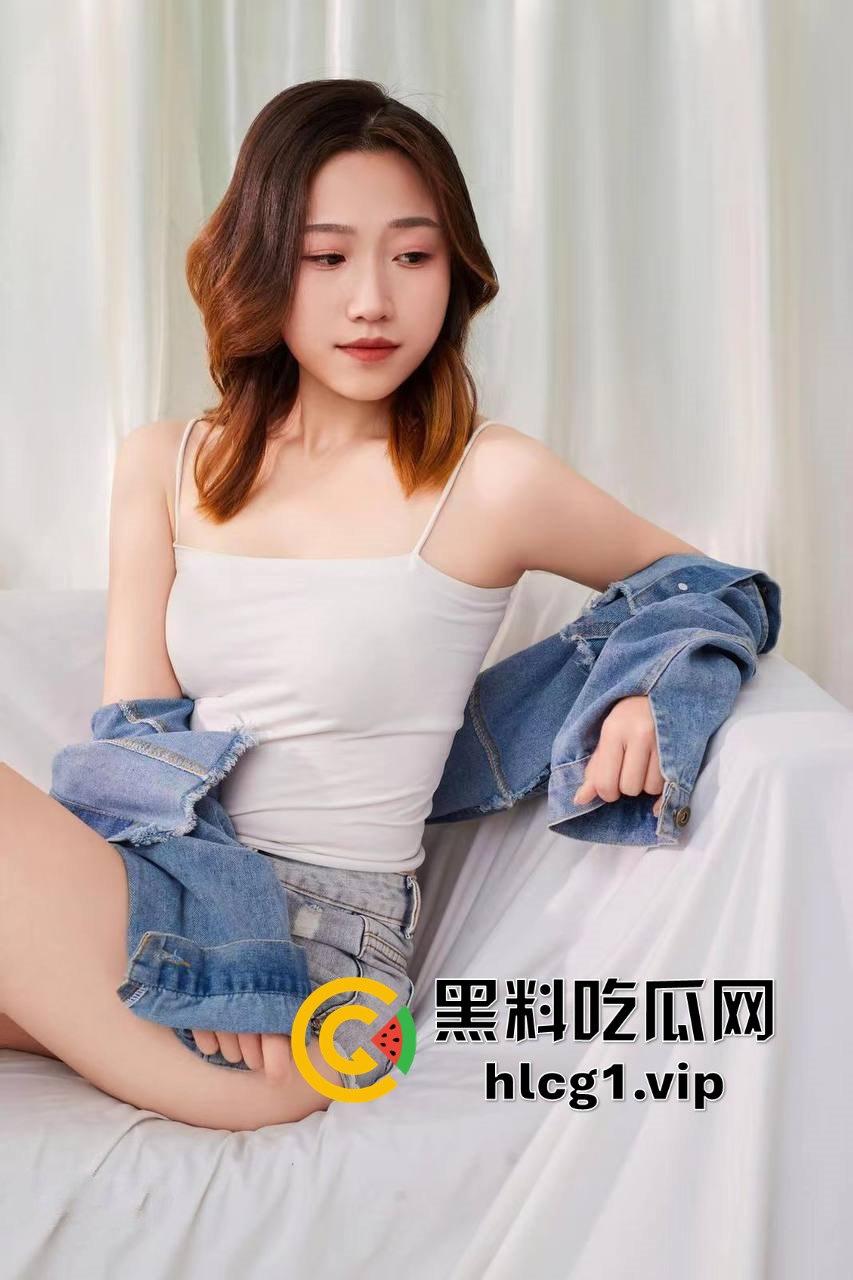 大连信息技术学院夏洺洺性福爆棚！体操服大战三百回合，白丝魅惑让人顶不住！-3