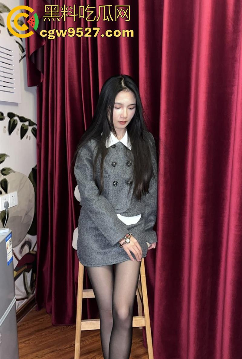 苏州师范女神【王梦涵】，身材高挑大长腿尤物，被男友拍摄做爱视频，后入爆操蜜桃臀叫声超诱人！-3