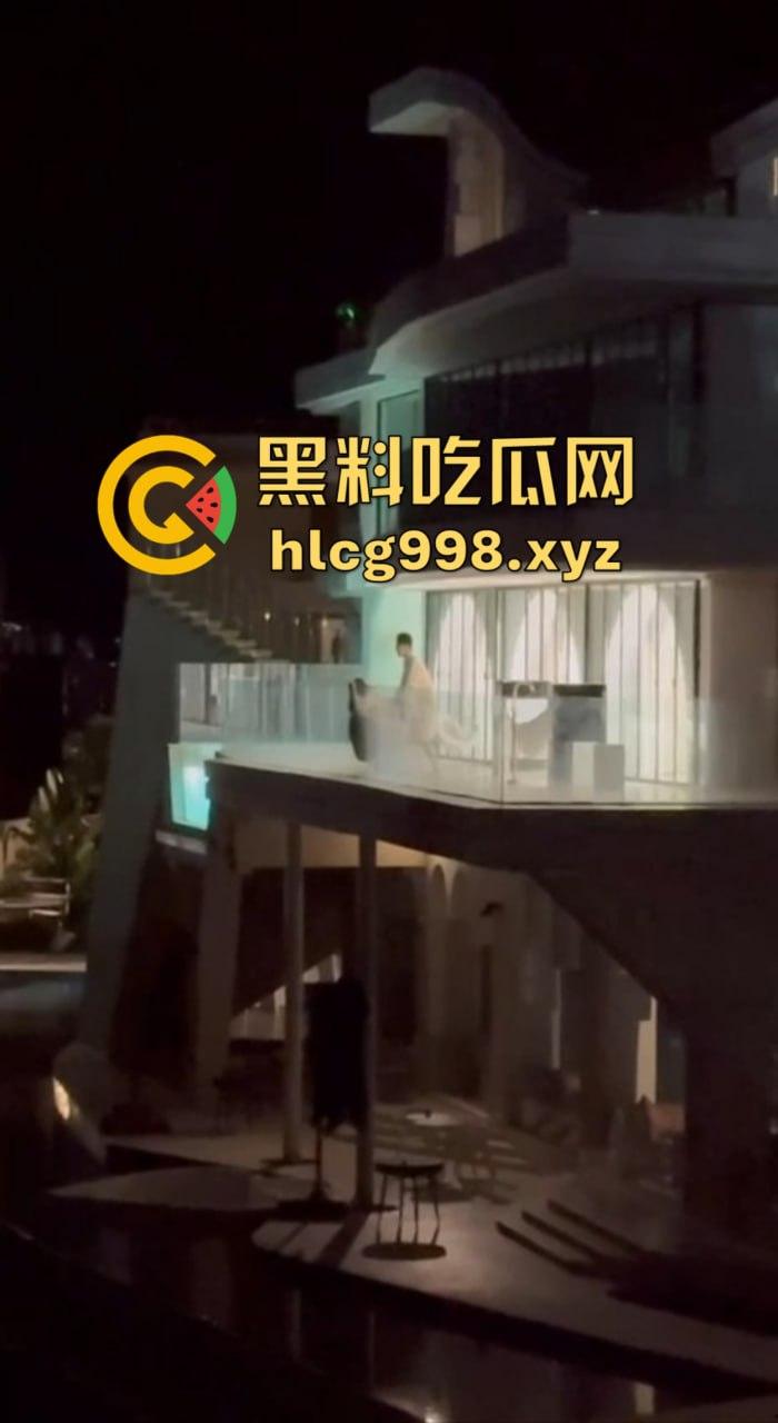 露天阳台大战直播翻车！富豪哥撸了半天没搞定，最后女方靠嘴收场，小姐姐全程无语拍摄！-14