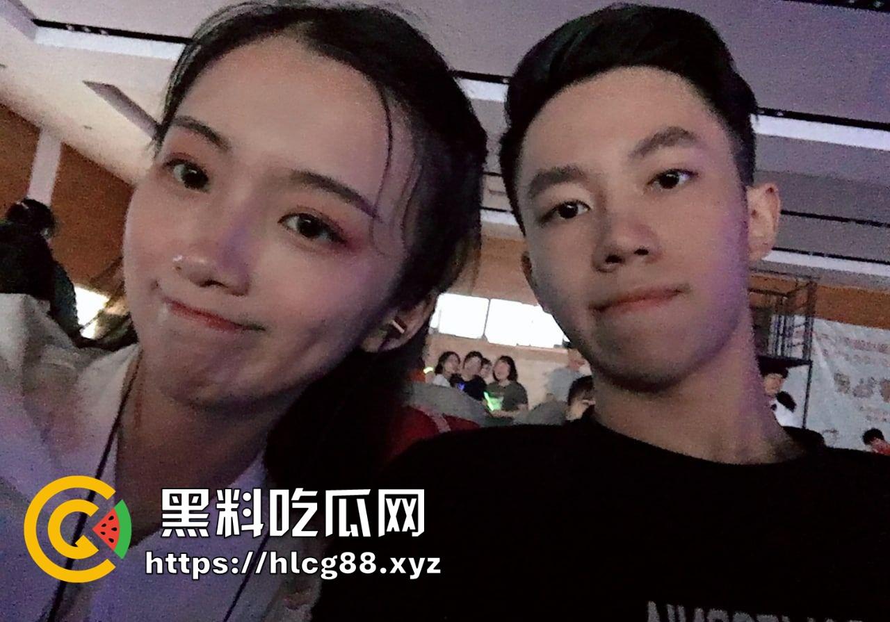 长沙开福区清纯少女【周薇苗】分手多年还忘不了她那Q弹大肉臀和馒头逼,骚货魅力真他妈大!-4